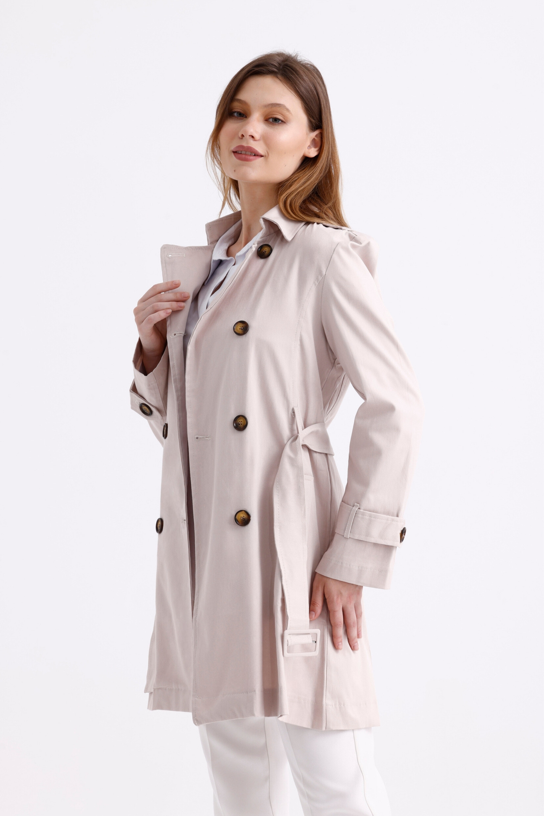 Pastelastore%20Esnek%20Pamuk%20Gabardin%20Kısa%20(80cm)%20Omuz%20Apoletli%20Kemerli%20Kadın%20Trençkot%201120