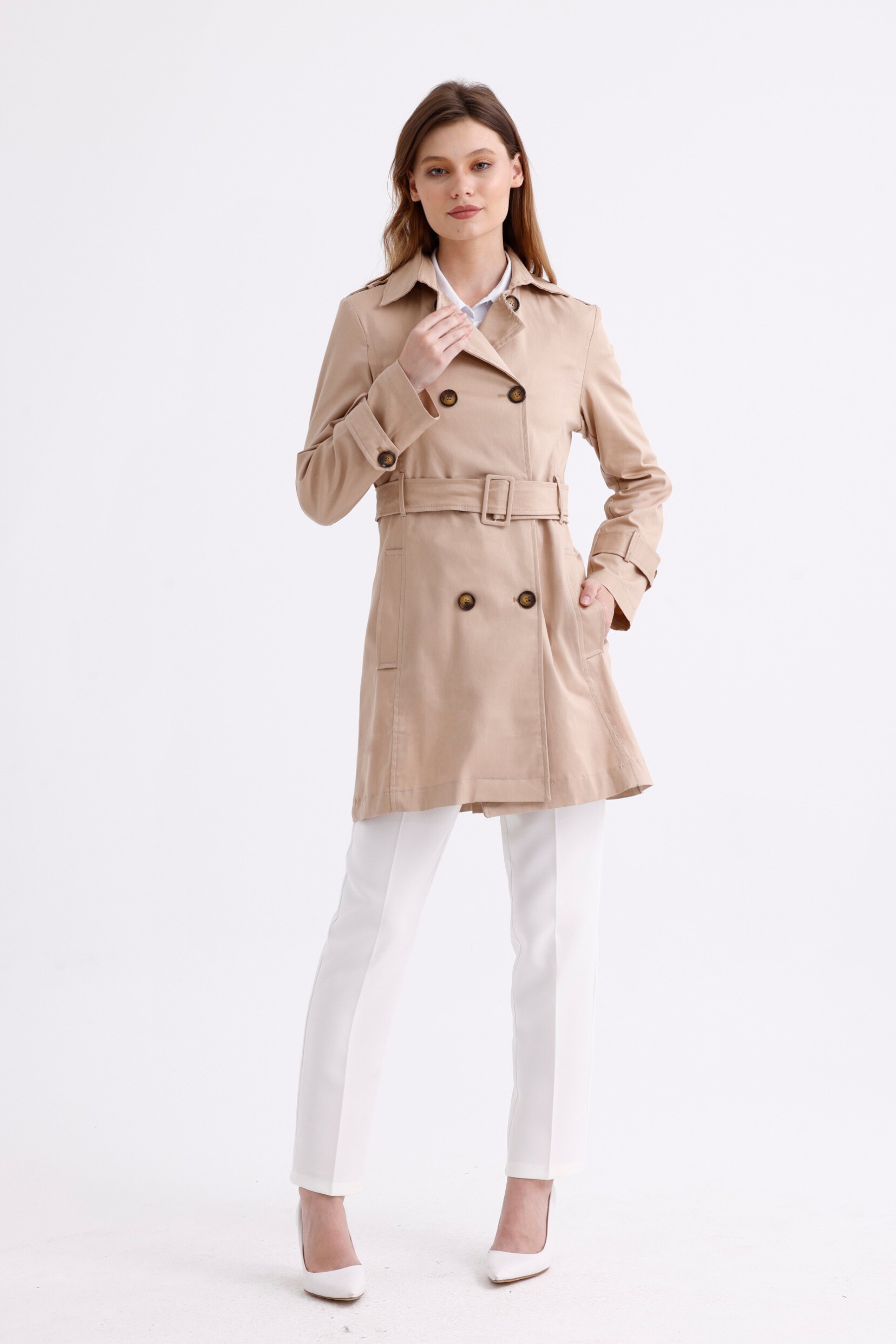 Pastelastore%20Esnek%20Pamuk%20Gabardin%20Kısa%20(80cm)%20Omuz%20Apoletli%20Kemerli%20Kadın%20Trençkot%201120