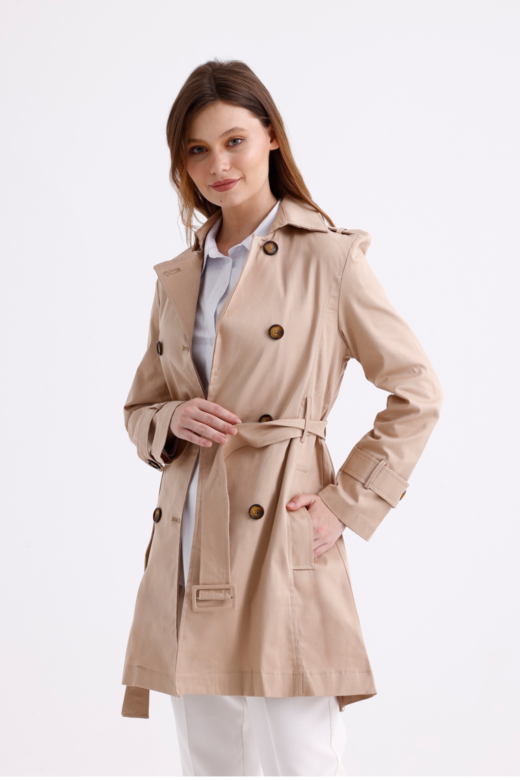 Pastelastore%20Esnek%20Pamuk%20Gabardin%20Kısa%20(80cm)%20Omuz%20Apoletli%20Kemerli%20Kadın%20Trençkot%201120