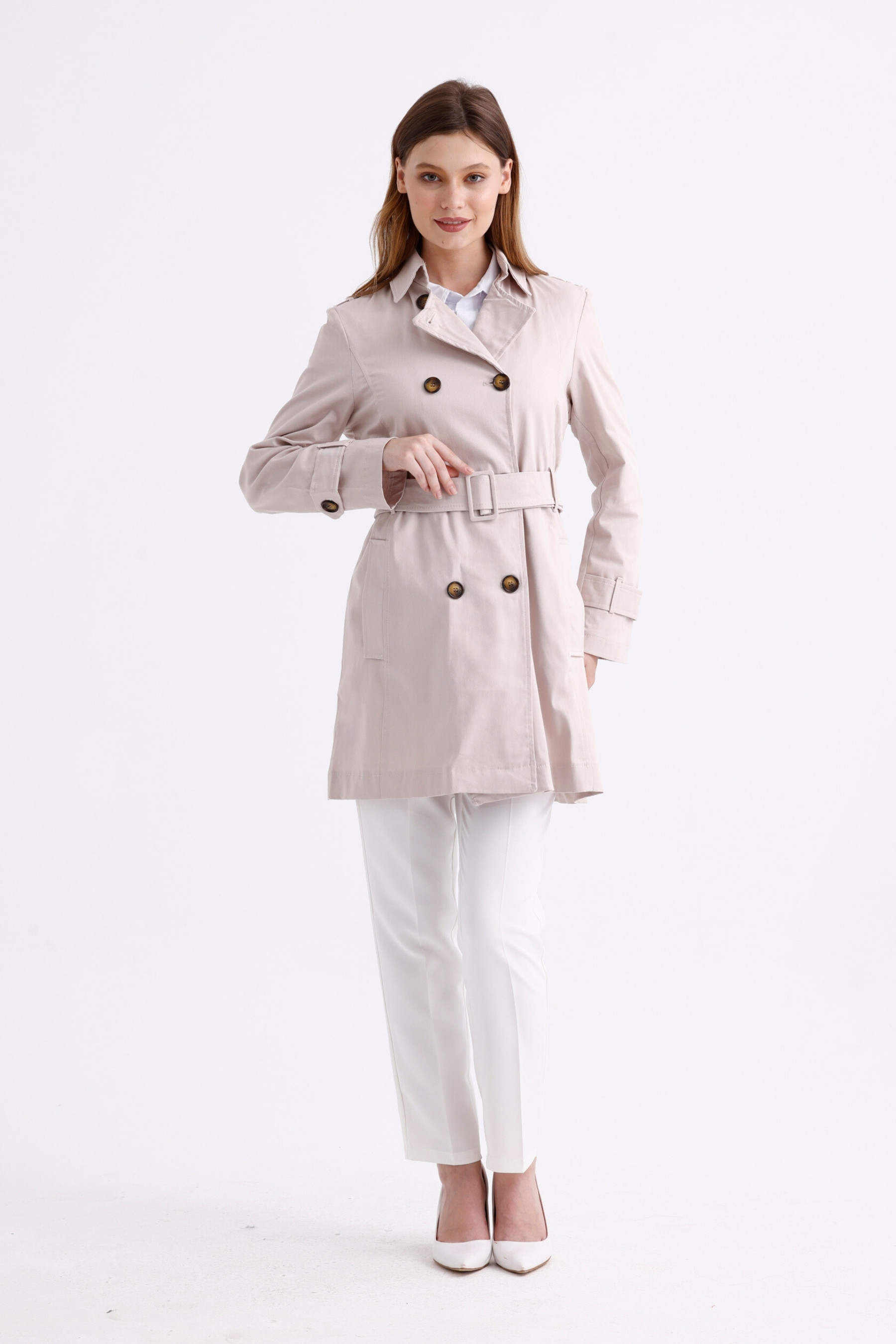Pastelastore%20Esnek%20Pamuk%20Gabardin%20Kısa%20(80cm)%20Omuz%20Apoletli%20Kemerli%20Kadın%20Trençkot%201120