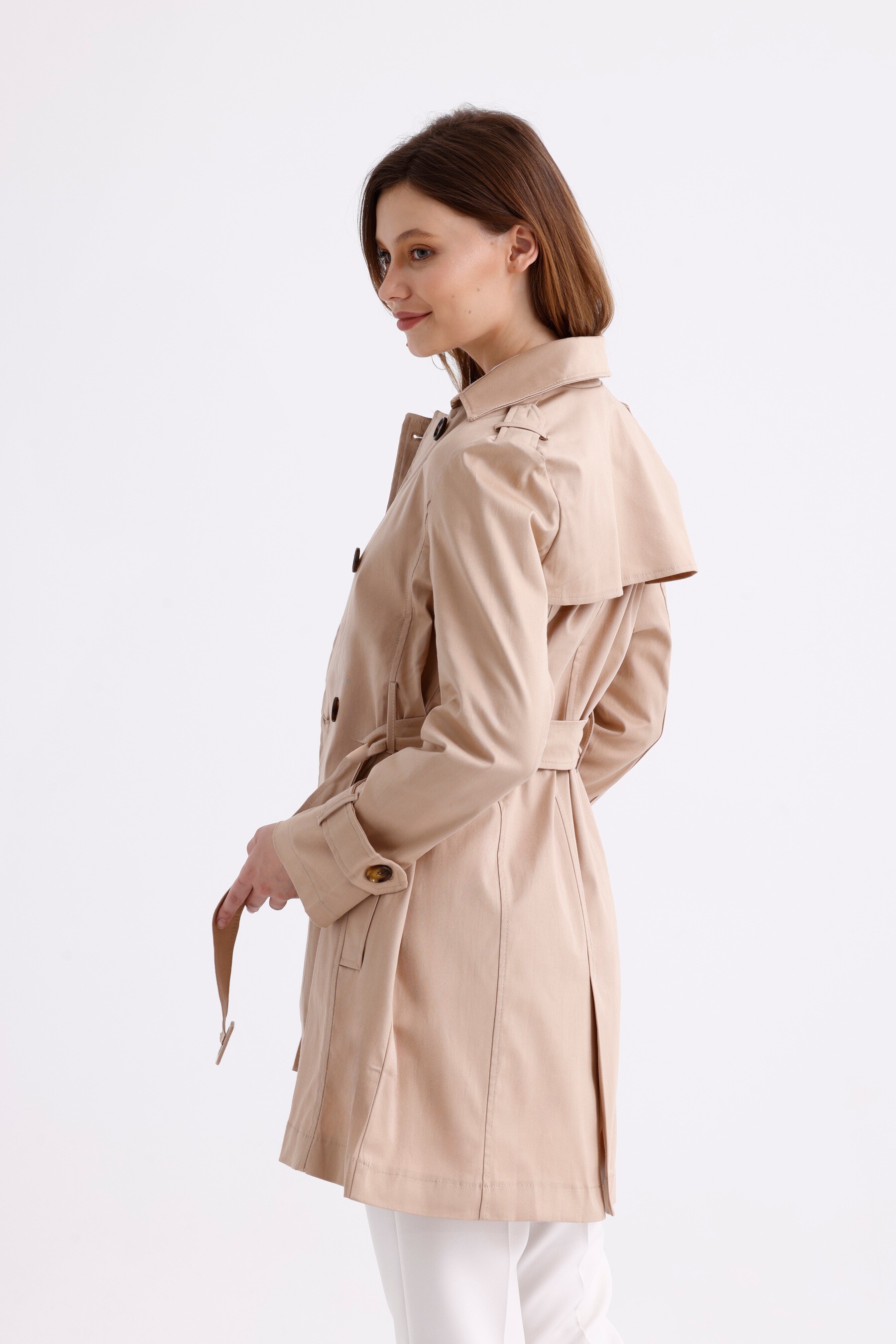 Pastelastore%20Esnek%20Pamuk%20Gabardin%20Kısa%20(80cm)%20Omuz%20Apoletli%20Kemerli%20Kadın%20Trençkot%201120