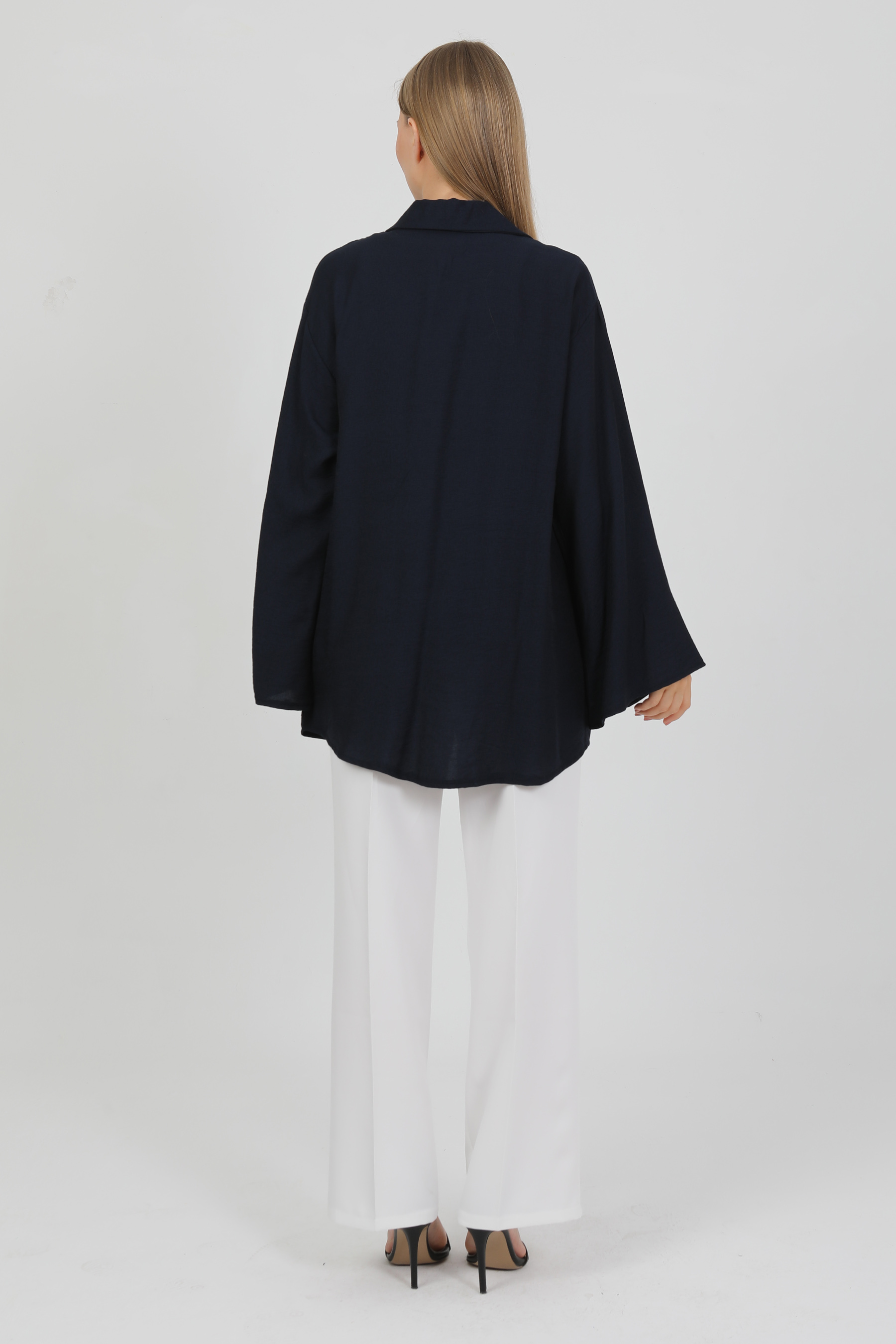 Doğal%20Viskon%20Kumaş%20Cepli%20Bağcıklı%20Kadın%20Kimono%201167%20–%20Hafif,%20Dökümlü,%20Akışkan,%20Yazlık%20Model