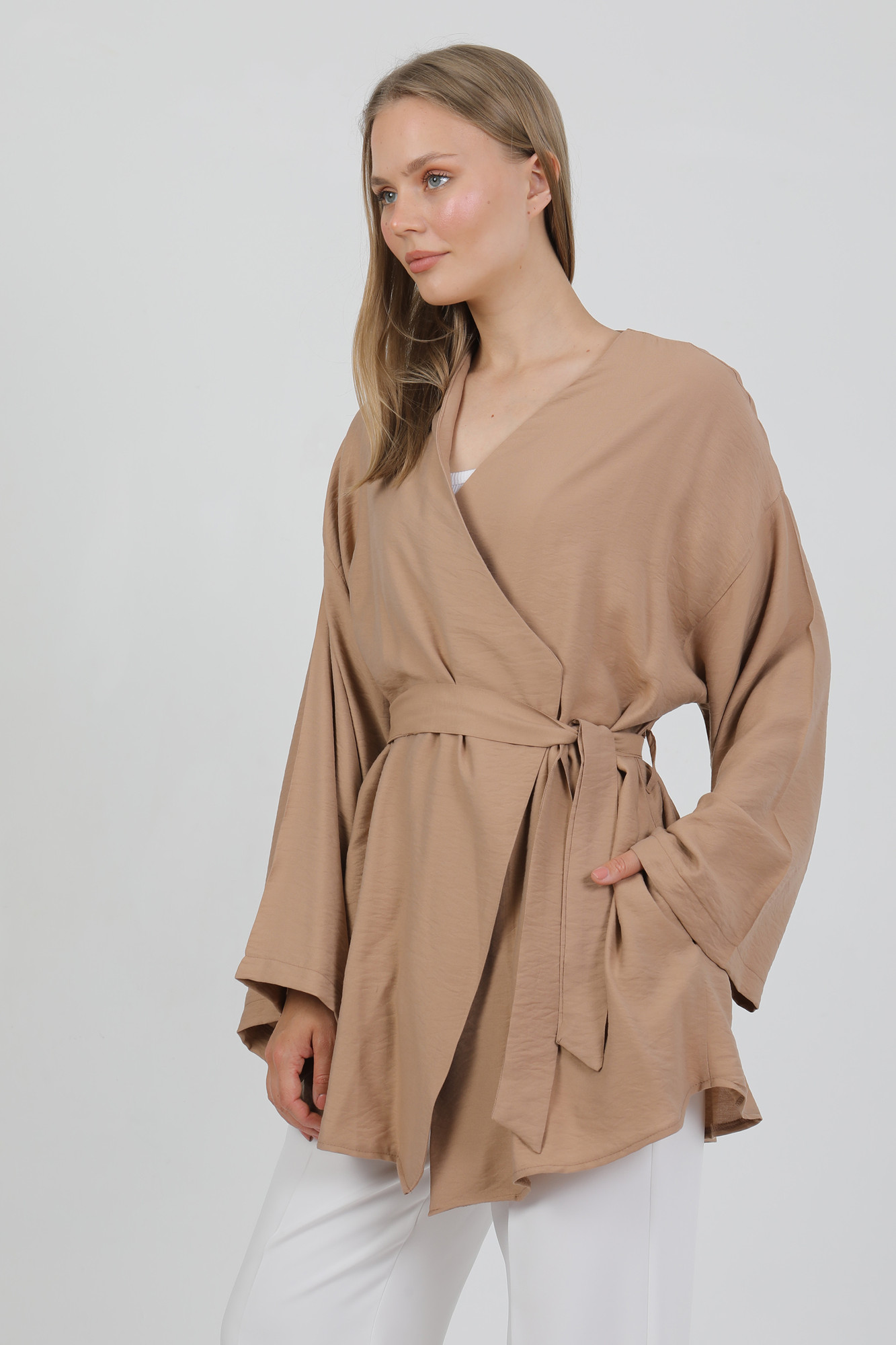 Doğal Viskon Kumaş Cepli Kemerli Kadın Kimono 1168 – Yakasız, Hafif, Dökümlü, Yazlık Model