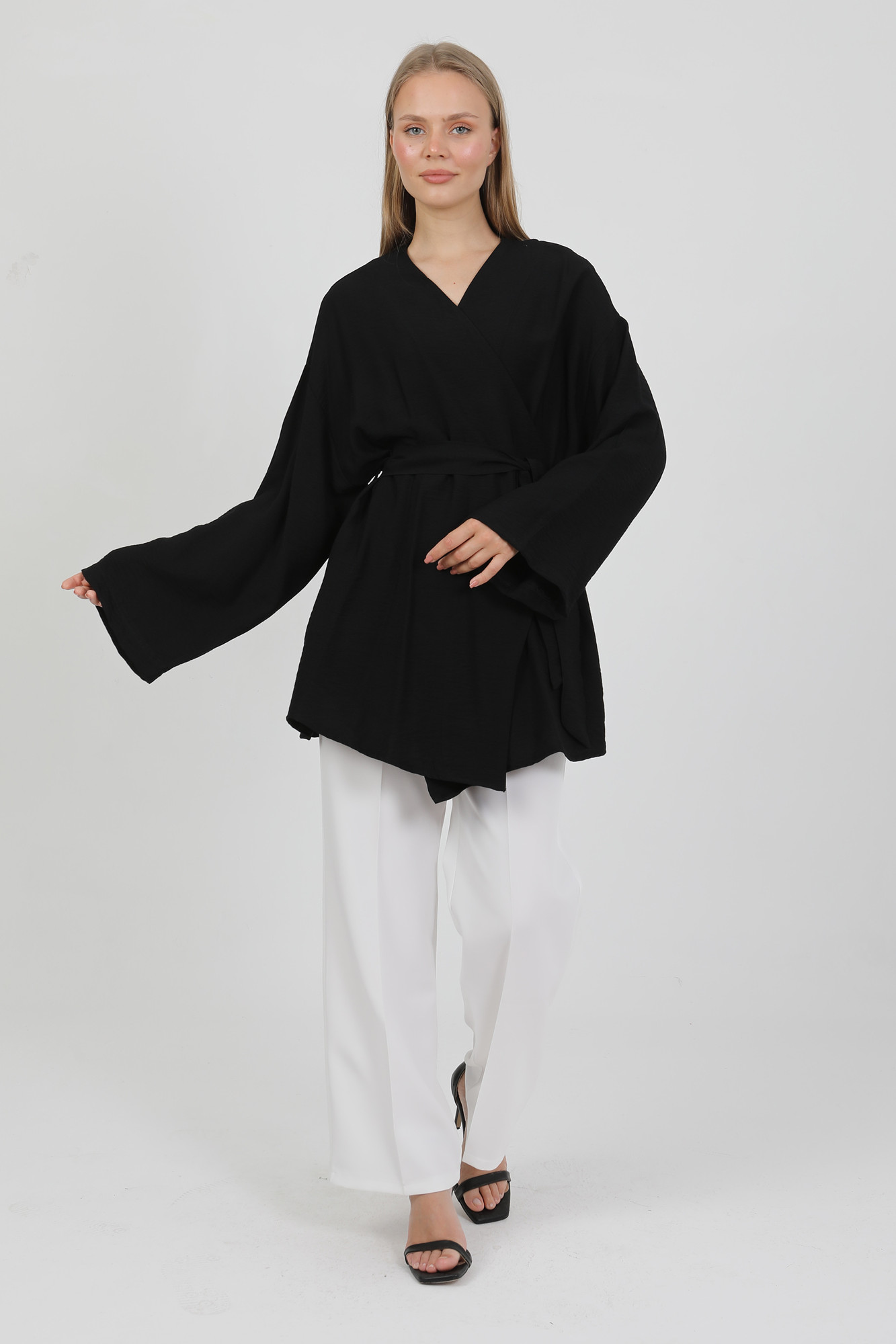 Doğal Viskon Kumaş Cepli Kemerli Kadın Kimono 1168 – Yakasız, Hafif, Dökümlü, Yazlık Model