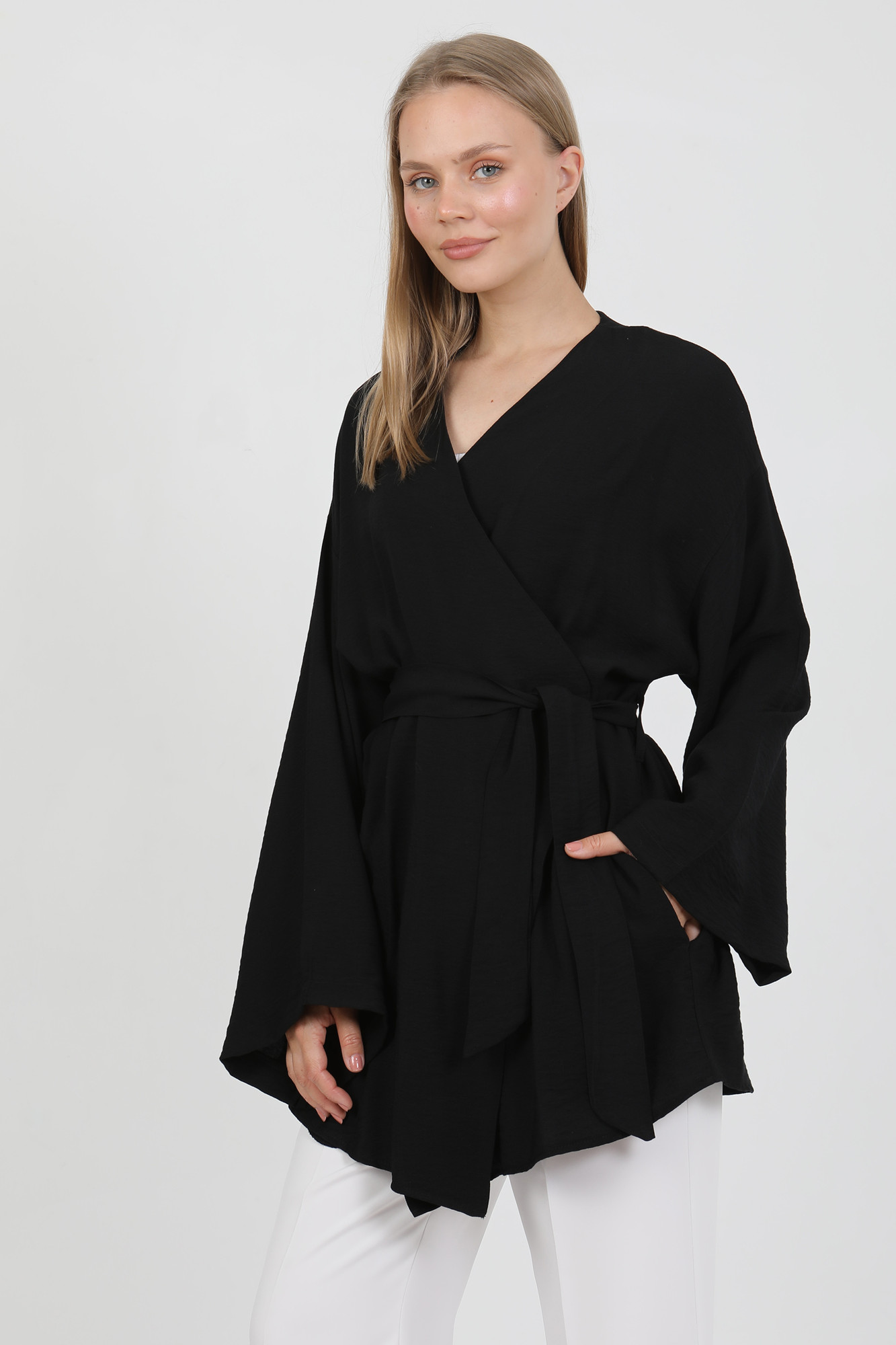 Doğal Viskon Kumaş Cepli Kemerli Kadın Kimono 1168 – Yakasız, Hafif, Dökümlü, Yazlık Model