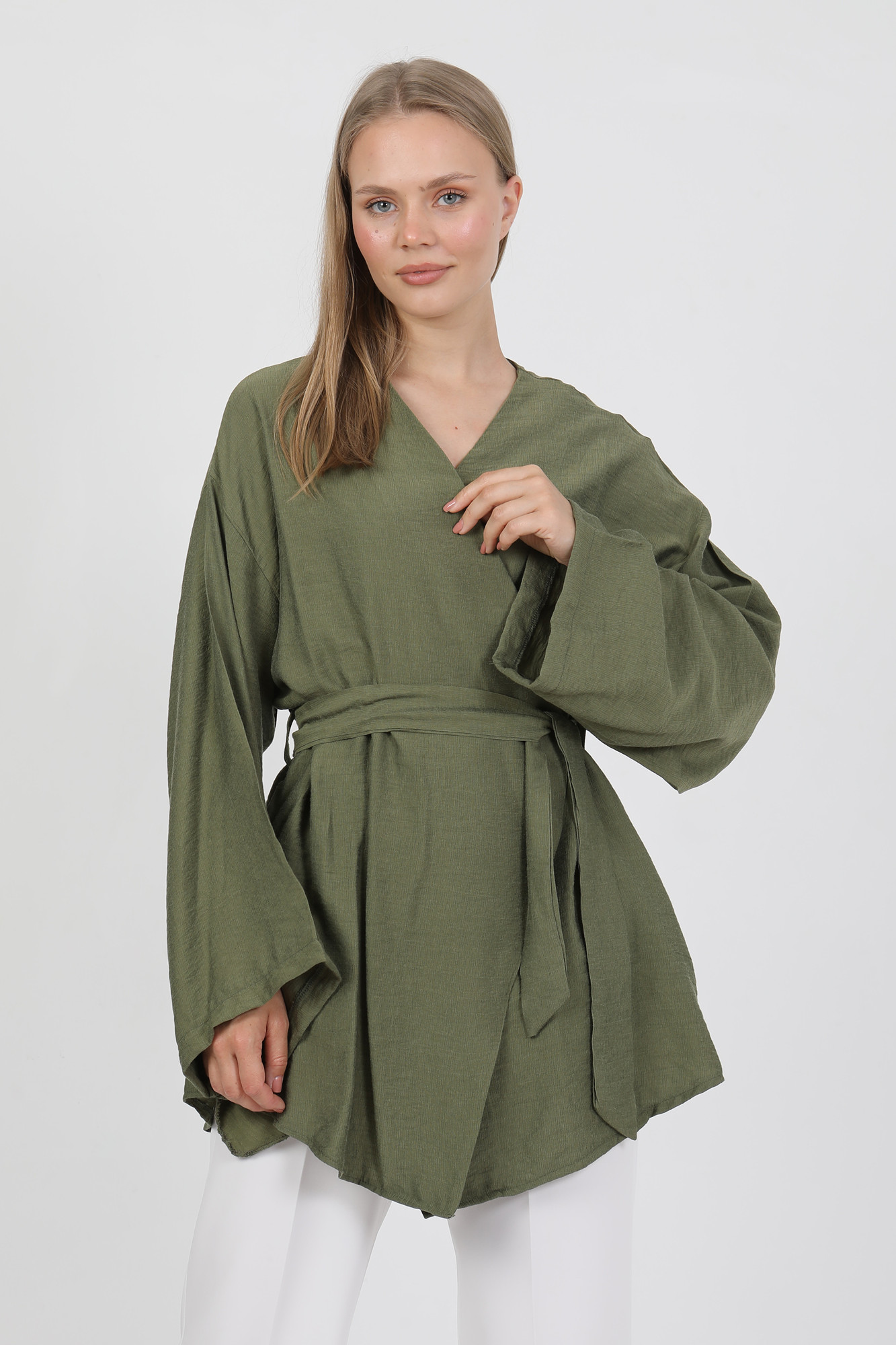 Doğal Viskon Kumaş Cepli Kemerli Kadın Kimono 1168 – Yakasız, Hafif, Dökümlü, Yazlık Model