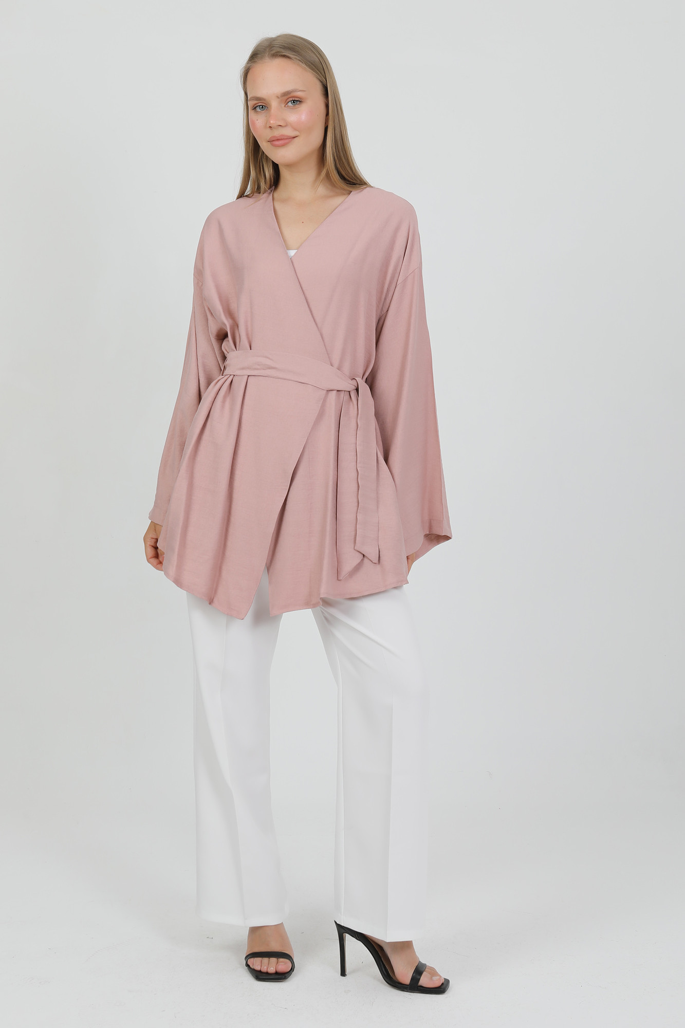 Doğal Viskon Kumaş Cepli Kemerli Kadın Kimono 1168 – Yakasız, Hafif, Dökümlü, Yazlık Model