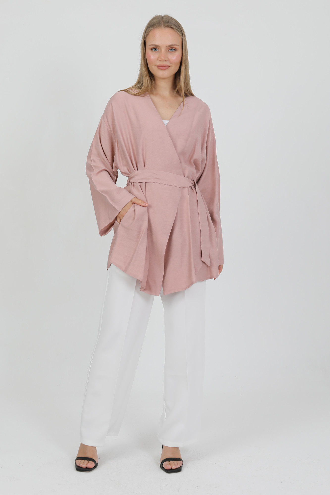 Doğal Viskon Kumaş Cepli Kemerli Kadın Kimono 1168 – Yakasız, Hafif, Dökümlü, Yazlık Model