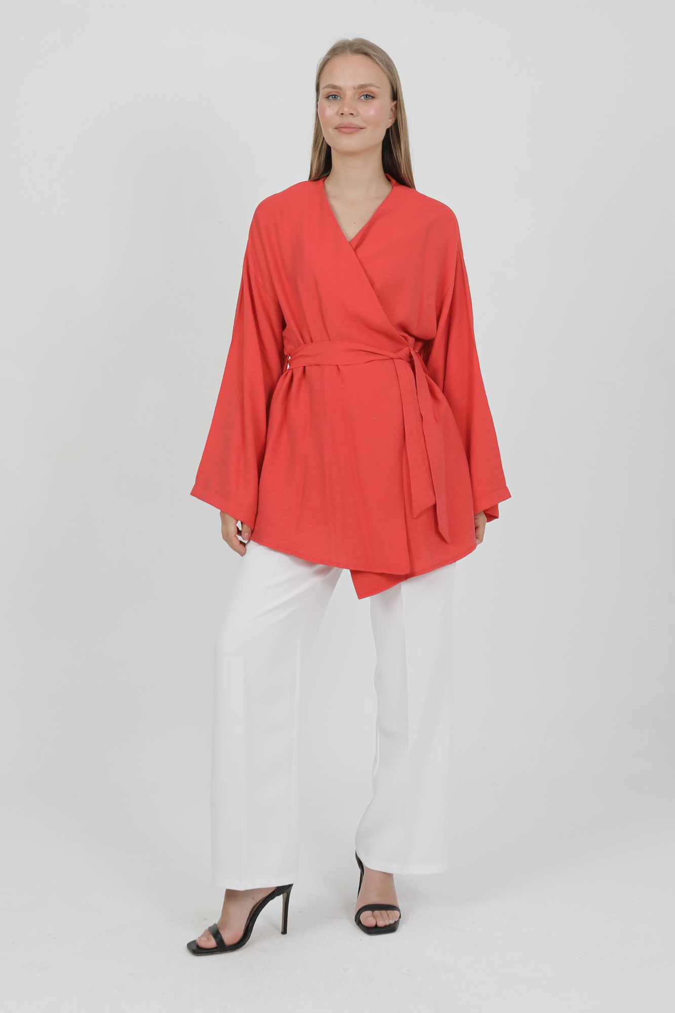 Doğal Viskon Kumaş Cepli Kemerli Kadın Kimono 1168 – Yakasız, Hafif, Dökümlü, Yazlık Model