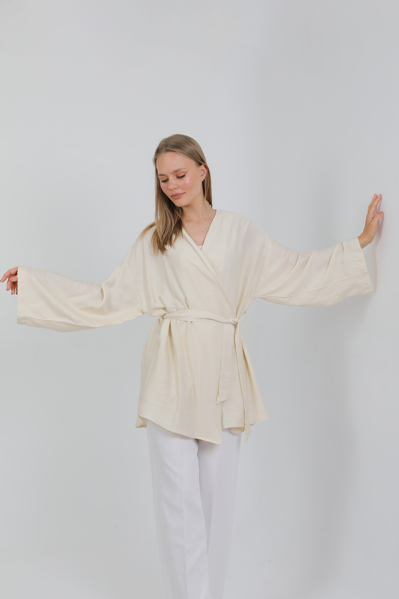 Doğal Viskon Kumaş Cepli Kemerli Kadın Kimono 1168 – Yakasız, Hafif, Dökümlü, Yazlık Model