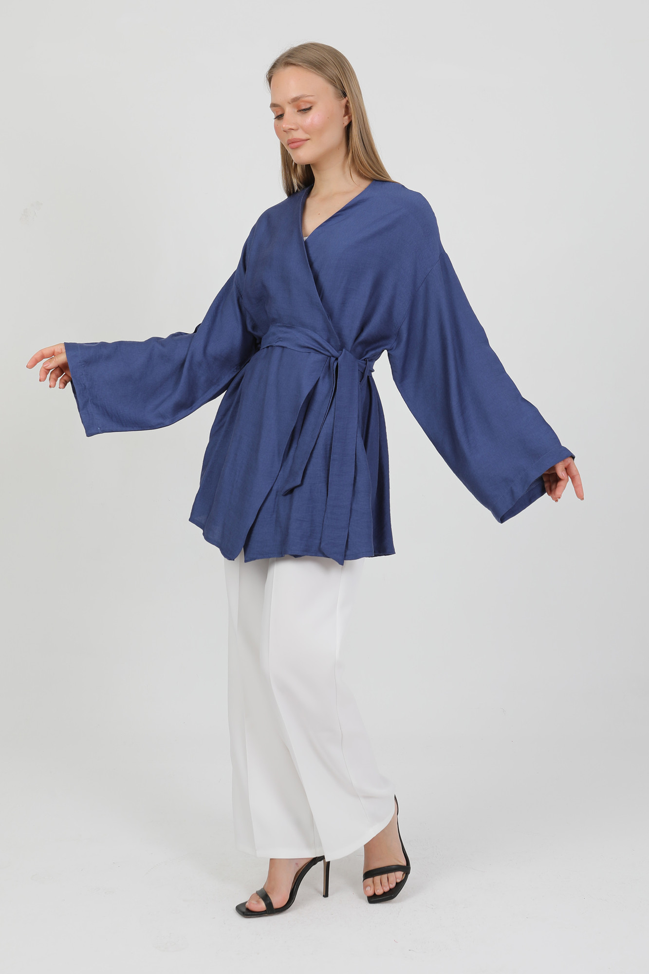 Doğal Viskon Kumaş Cepli Kemerli Kadın Kimono 1168 – Yakasız, Hafif, Dökümlü, Yazlık Model