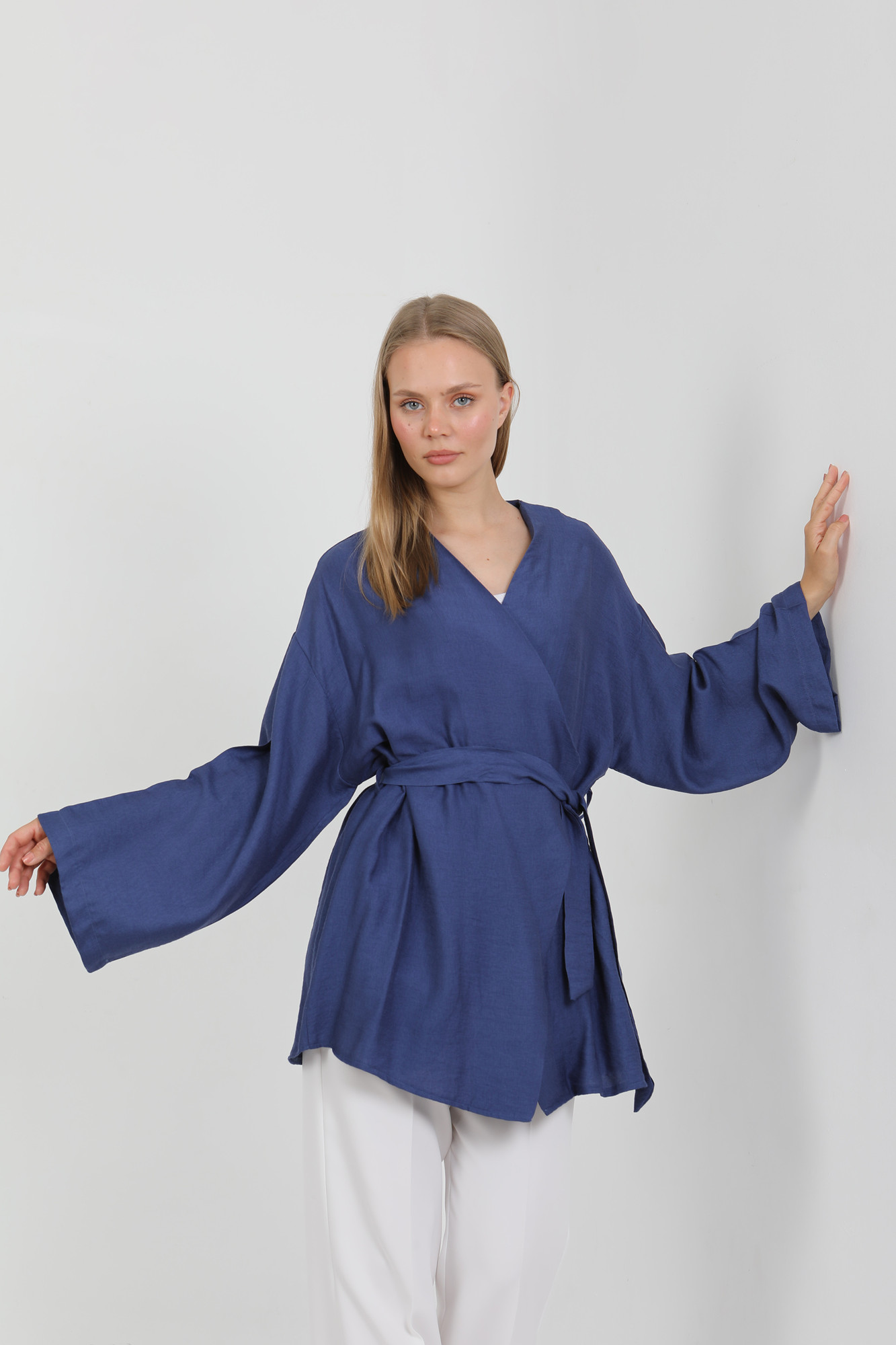 Doğal Viskon Kumaş Cepli Kemerli Kadın Kimono 1168 – Yakasız, Hafif, Dökümlü, Yazlık Model