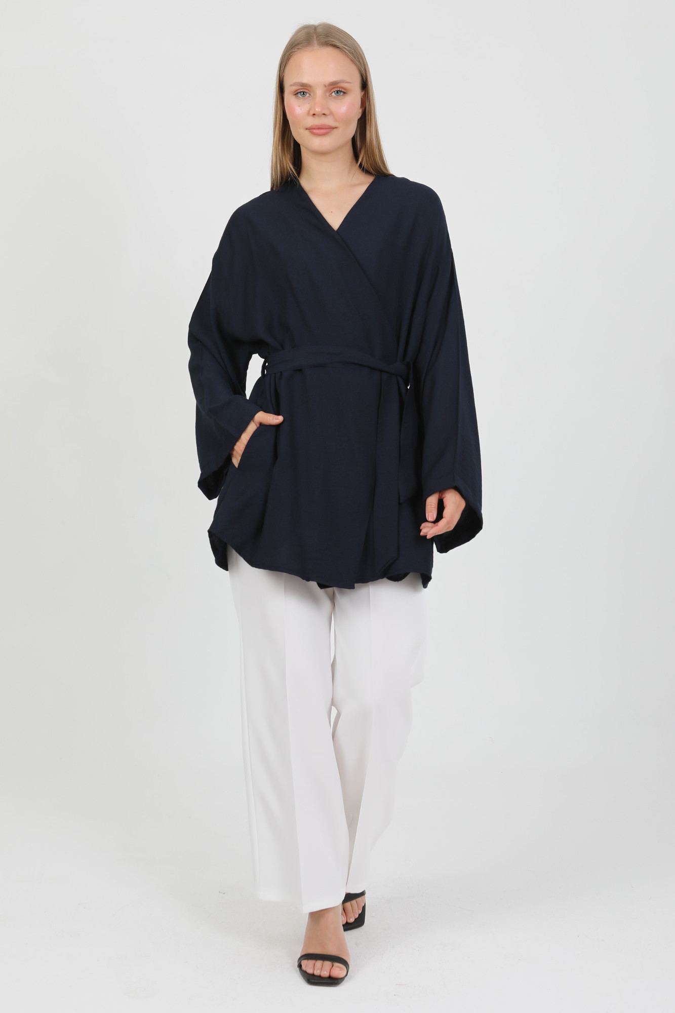 Doğal Viskon Kumaş Cepli Kemerli Kadın Kimono 1168 – Yakasız, Hafif, Dökümlü, Yazlık Model