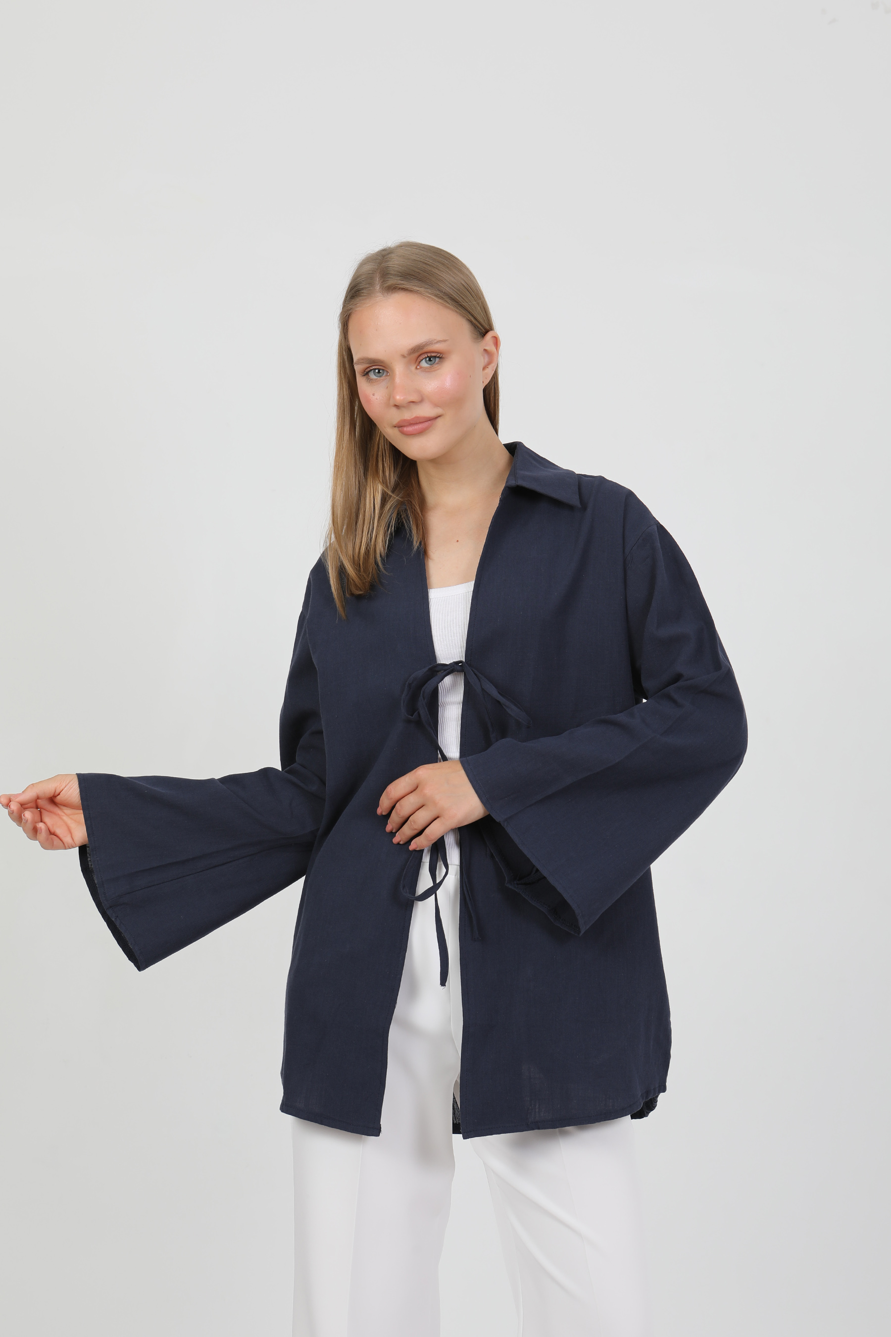 %100%20Pamuk%20Keten%20Cepli%20Bağcıklı%20Kadın%20Kimono%201165%20–%20Gömlek%20Yaka,%20Nefes%20Alan%20Kumaş