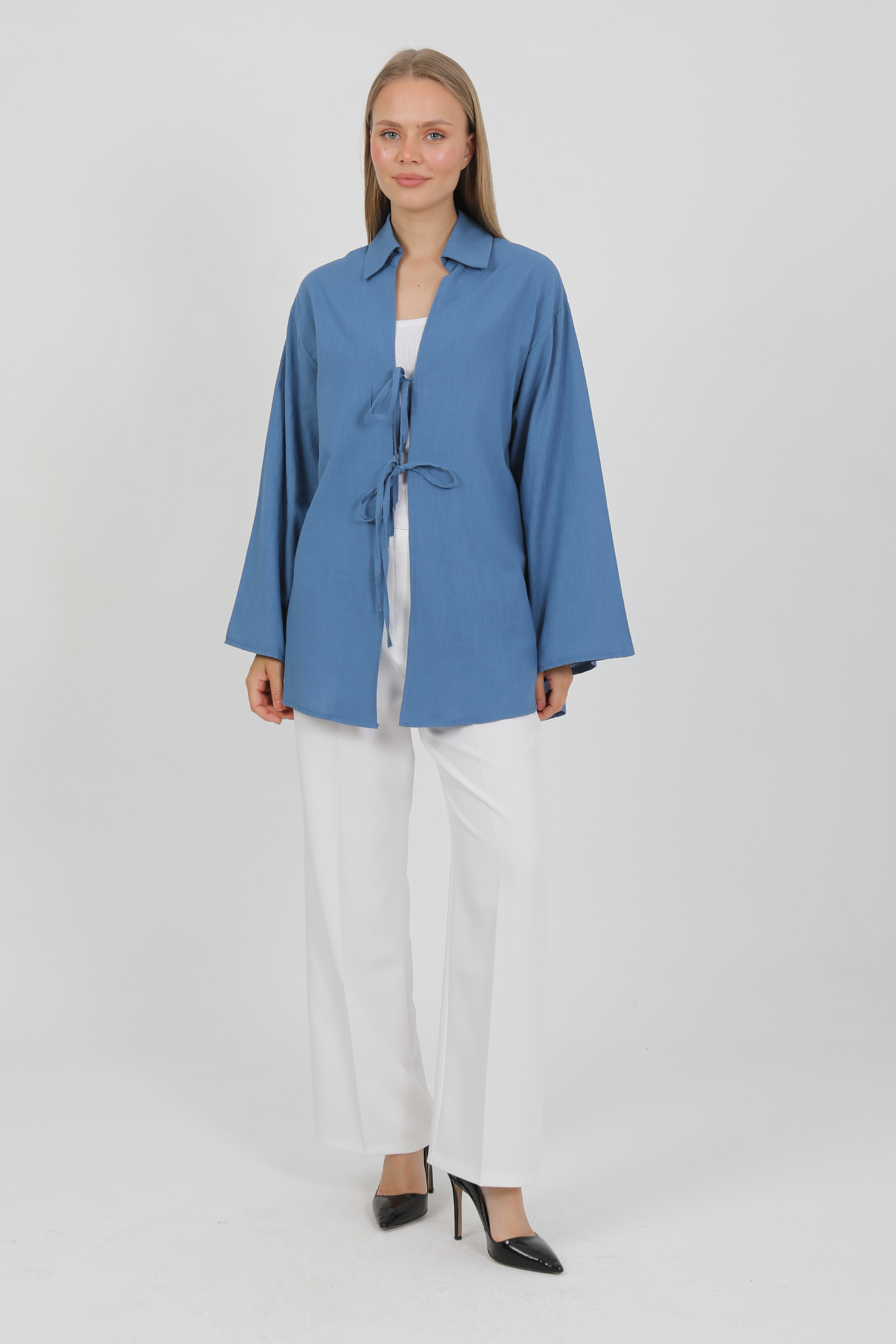 %100%20Pamuk%20Keten%20Cepli%20Bağcıklı%20Kadın%20Kimono%201165%20–%20Gömlek%20Yaka,%20Nefes%20Alan%20Kumaş