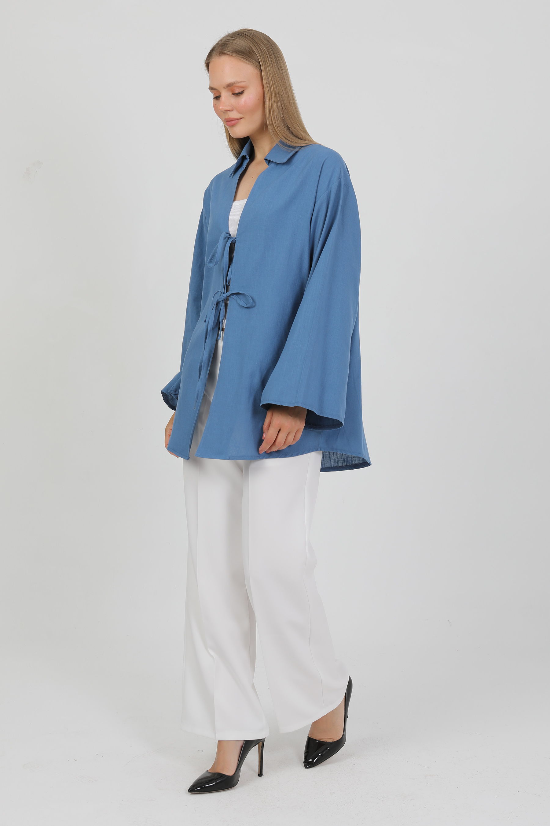 %100%20Pamuk%20Keten%20Cepli%20Bağcıklı%20Kadın%20Kimono%201165%20–%20Gömlek%20Yaka,%20Nefes%20Alan%20Kumaş