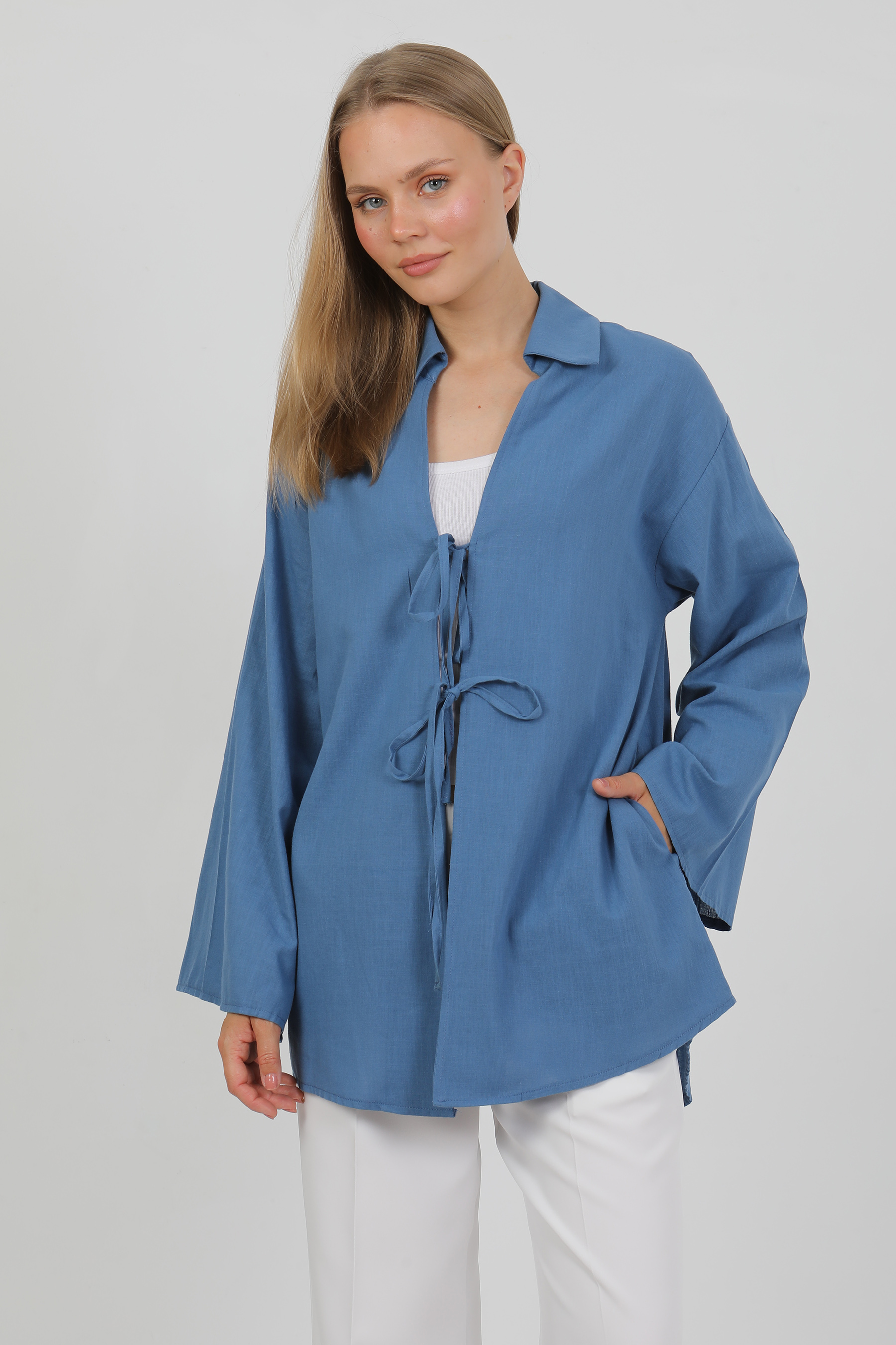 %100%20Pamuk%20Keten%20Cepli%20Bağcıklı%20Kadın%20Kimono%201165%20–%20Gömlek%20Yaka,%20Nefes%20Alan%20Kumaş