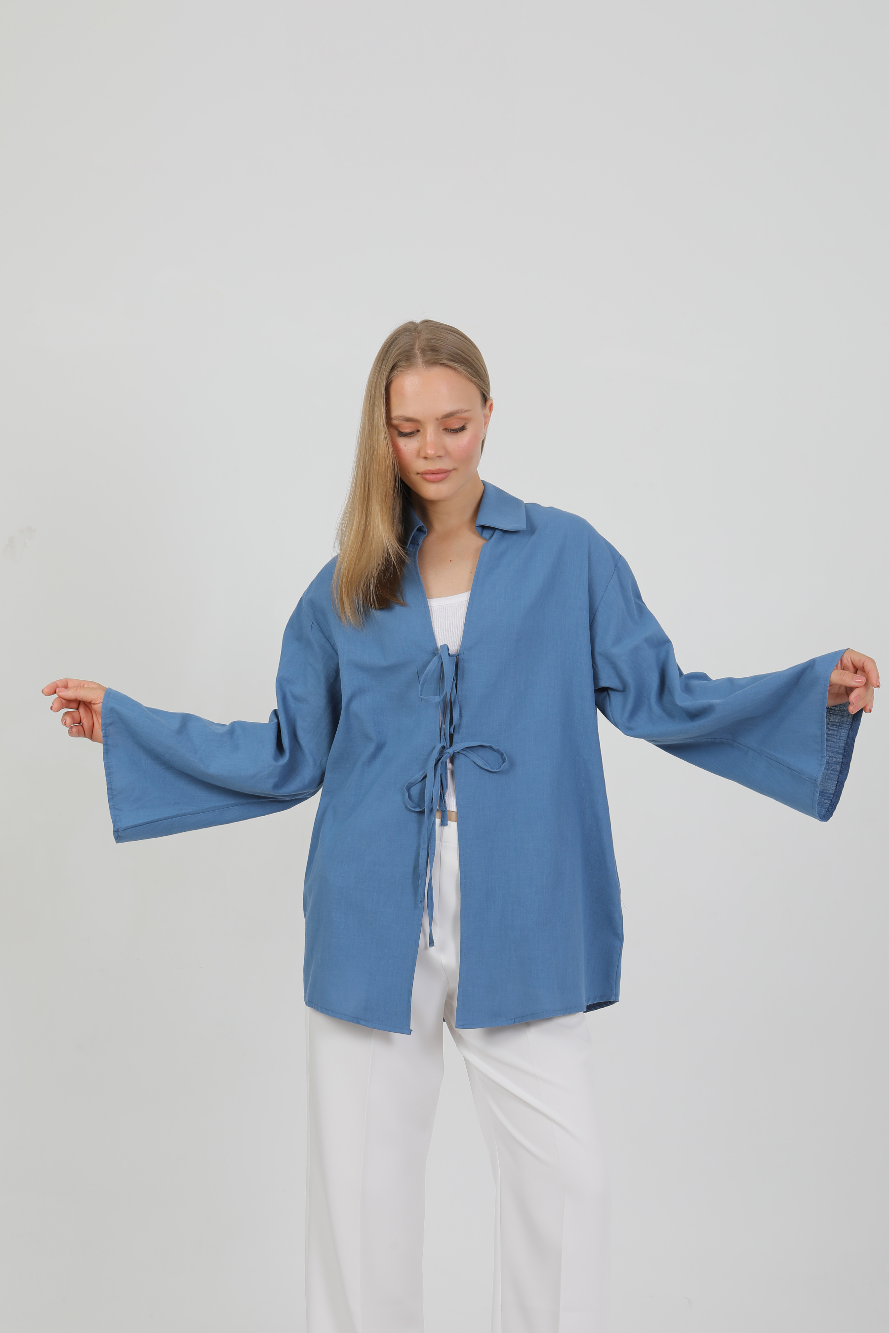 %100%20Pamuk%20Keten%20Cepli%20Bağcıklı%20Kadın%20Kimono%201165%20–%20Gömlek%20Yaka,%20Nefes%20Alan%20Kumaş