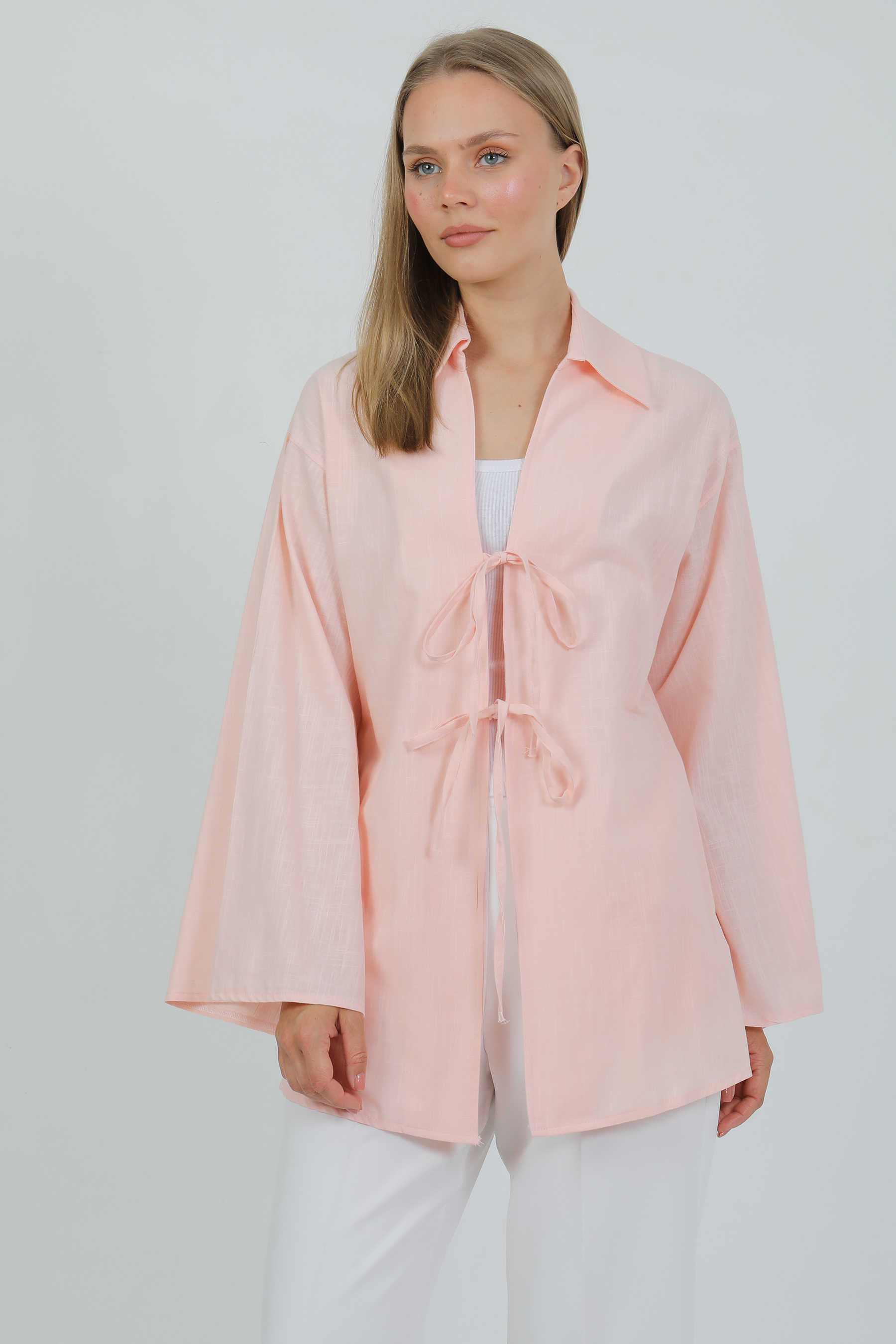 %100%20Pamuk%20Keten%20Cepli%20Bağcıklı%20Kadın%20Kimono%201165%20–%20Gömlek%20Yaka,%20Nefes%20Alan%20Kumaş