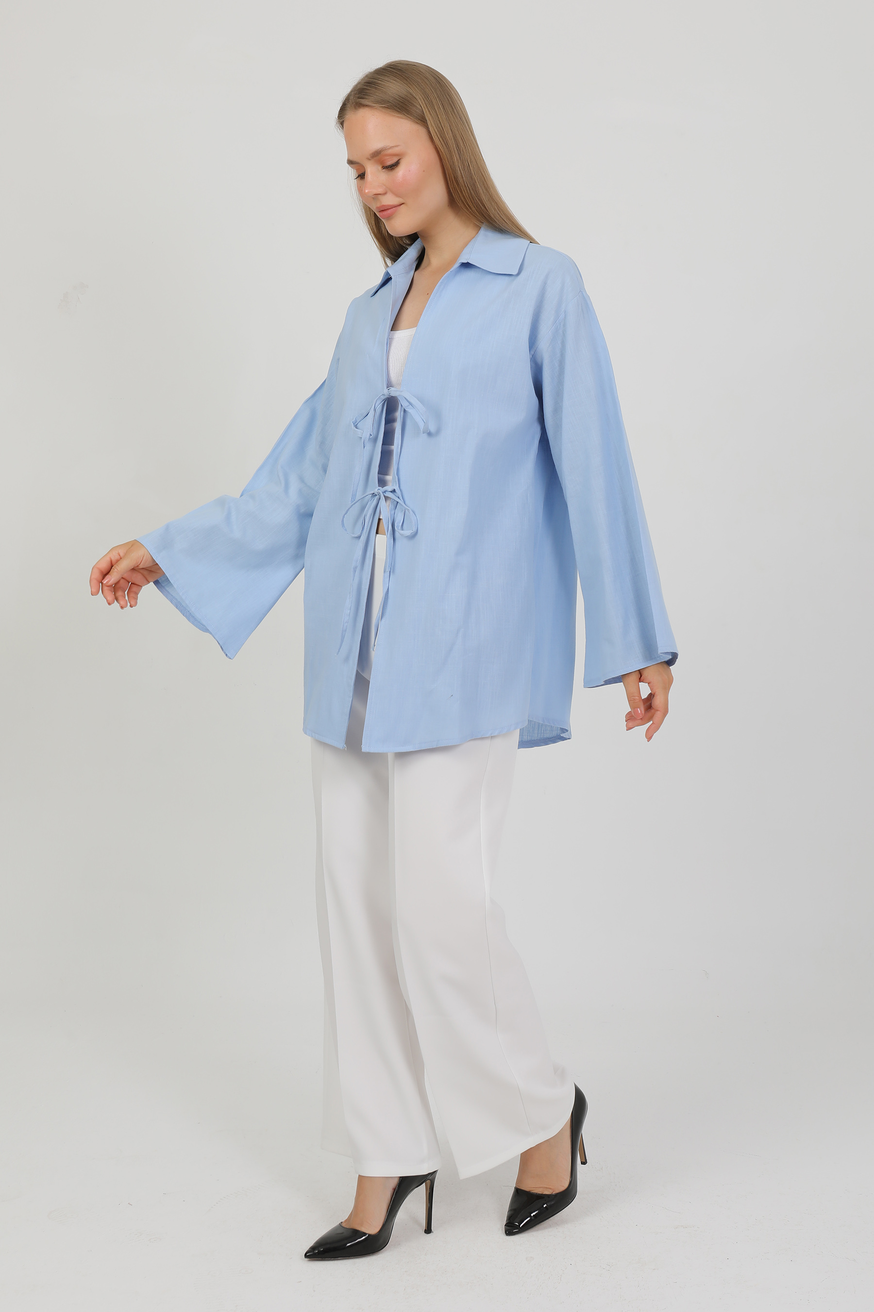 %100%20Pamuk%20Keten%20Cepli%20Bağcıklı%20Kadın%20Kimono%201165%20–%20Gömlek%20Yaka,%20Nefes%20Alan%20Kumaş