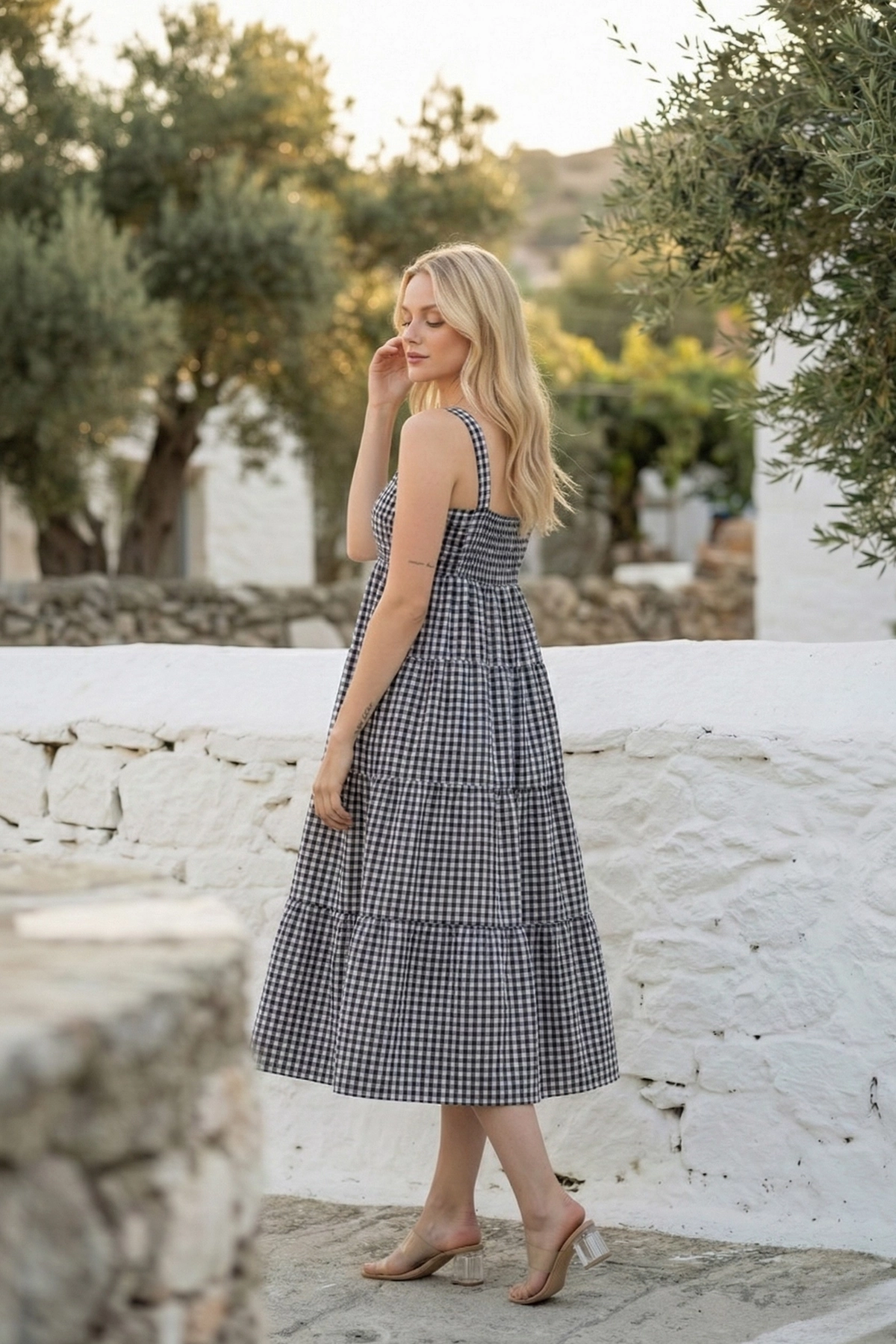 Askılı Pötikare Desenli Yazlık Midi Boy Kadın Elbise 1300