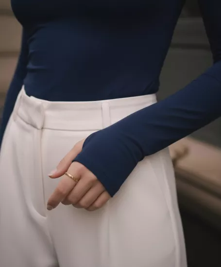 Parmak Geçmeli Kadın Body