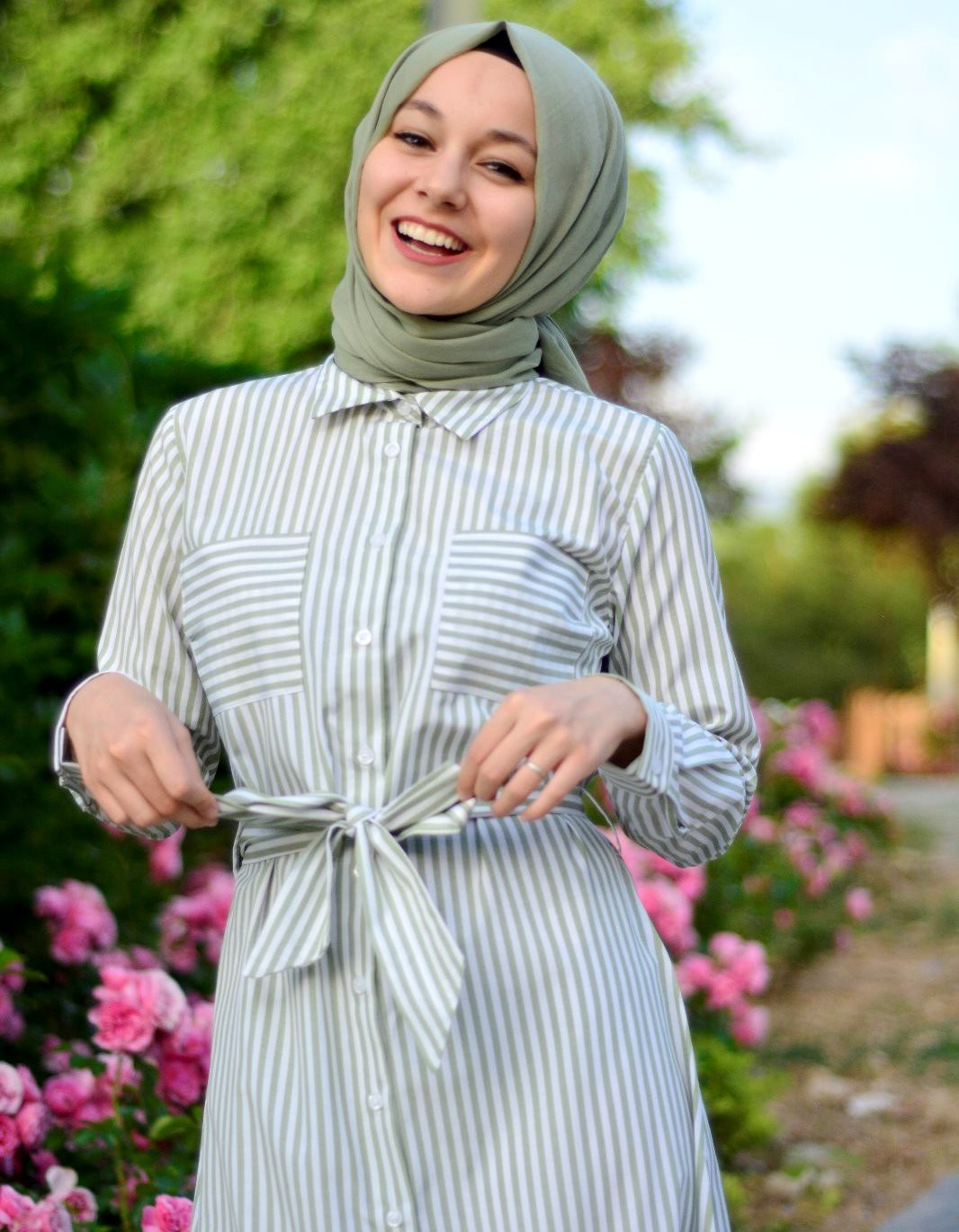 Düğmeli Pamuklu Elbise